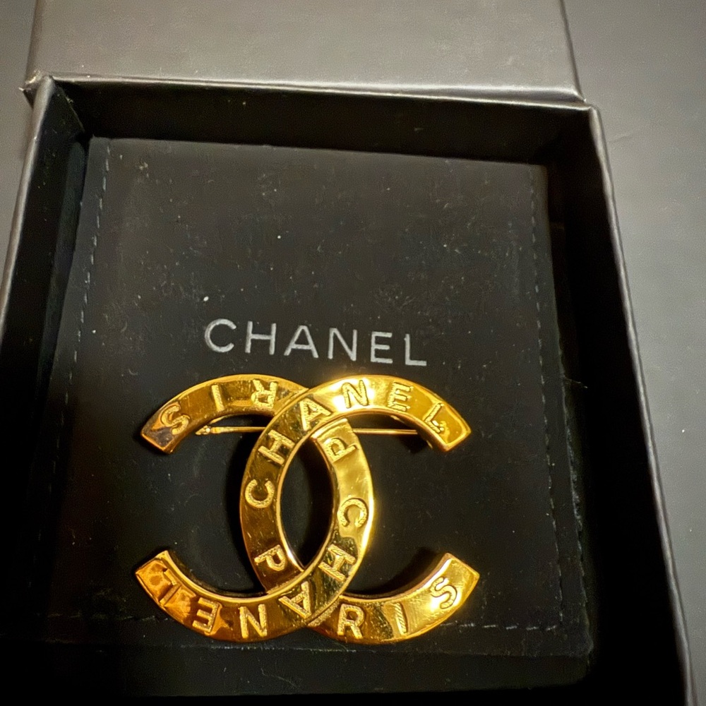 CHANEL Gold-Tone Logo Pin